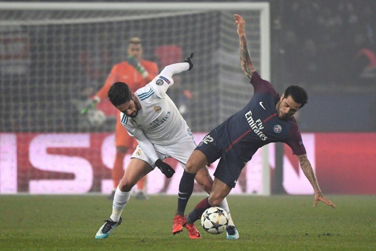 Dani Alves achaca eliminación del PSG en Champions a falta de conexión en el equipo