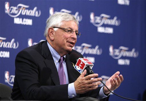 Hay optimismo en las conversaciones laborales de la NBA