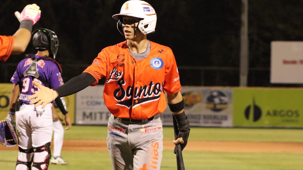 Béisbol Juvenil 2026: Los Santos ganó en casa y el Herrera-Este fue pospuesto
