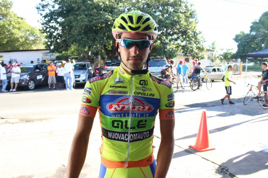 Ramón Carretero III continúa con preparación para el 2015