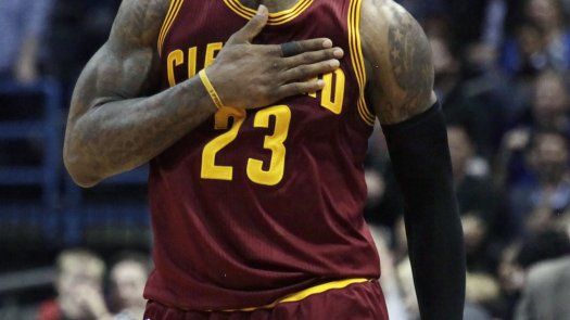 Cavs asegura título de división con triunfo sobre Bucks