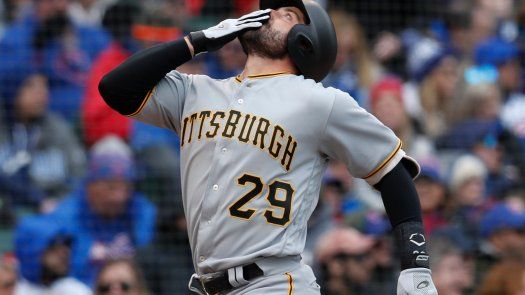 Nova y Cervelli dan otra victoria a Piratas, sobre Cachorros