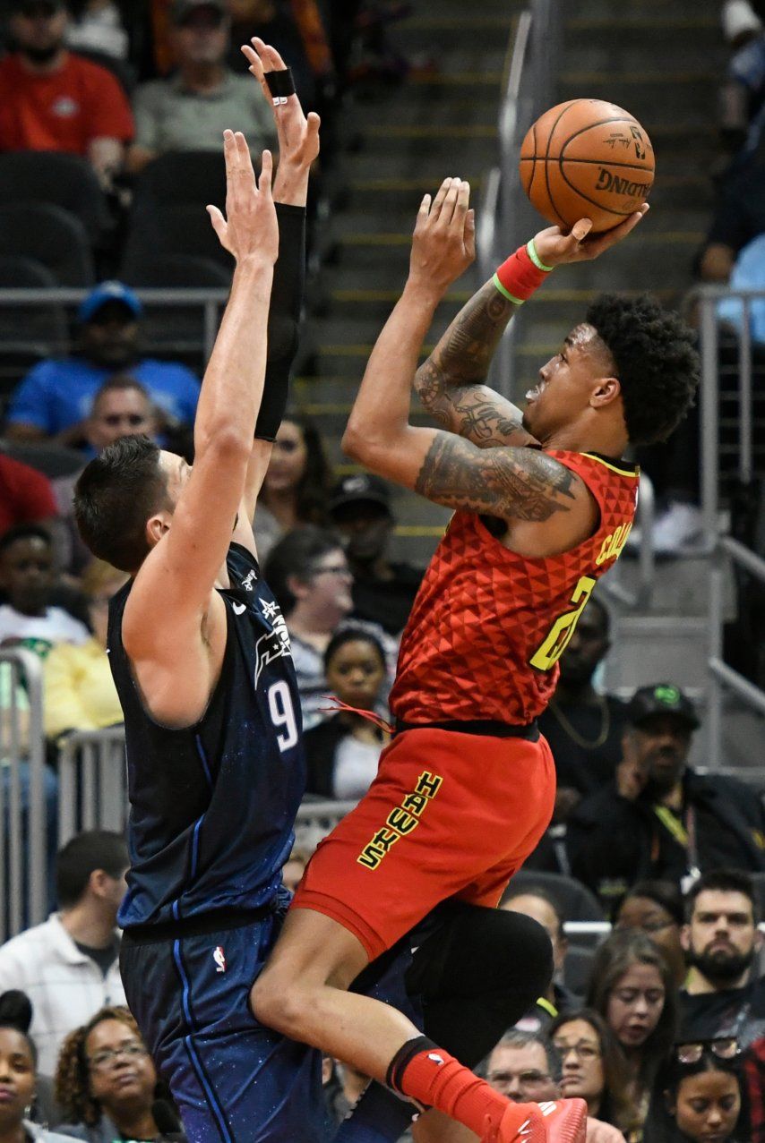 Dorsey suma 19 puntos; Hawks derrotan a Magic