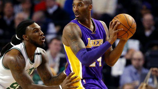 Bryant logra doble doble; Lakers doblegan a Celtics
