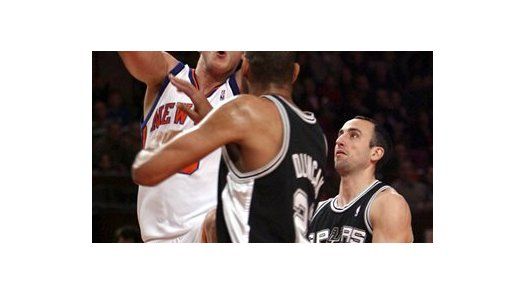 NBA: Spurs 95, Knicks 88; Parker y Ginóbili guí­an triunfo