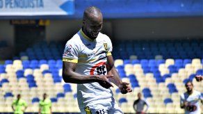 Negrito y Waterman anotan este fin de semana en Perú y Chile