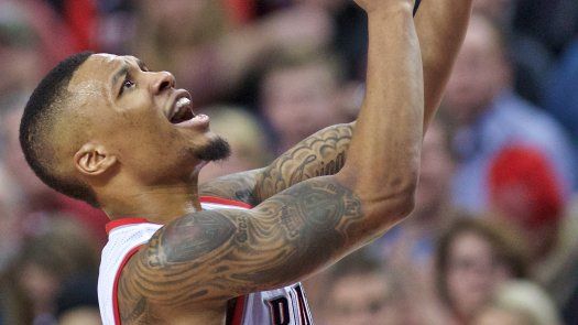 Con doble doble de Lillard, Blazers derrotan a Jazz