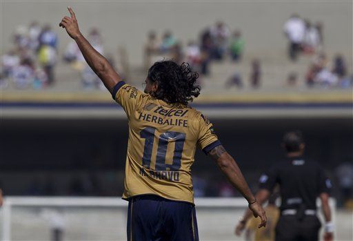 Nueva ley pone en jaque a futbolistas extranjeros