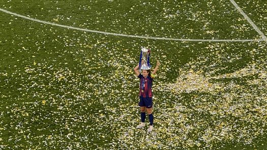 Alexia Putellas elegida la mejor jugadora de la Champions League Femenina Alexia Putellas elegida la mejor jugadora de la Champions League Femenina