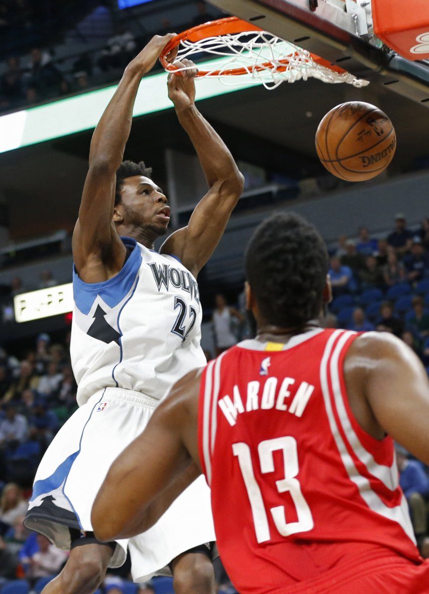 Los Wolves frenan en seco a Houston