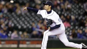 Iwakuma deja a Reales fuera de lid por comodín