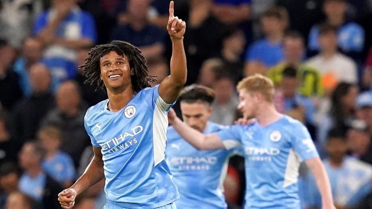 Nathan Aké anotó su primer gol y minutos después fallece su padre