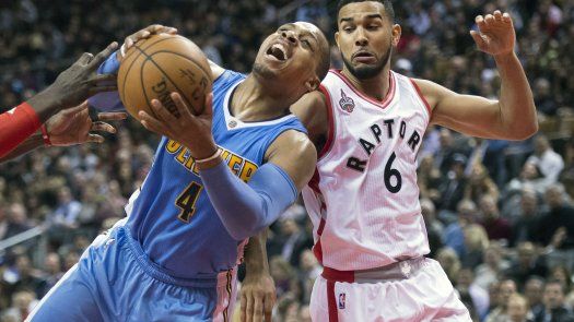 Nuggets rompen racha de 8 derrotas, vencen a Raptors