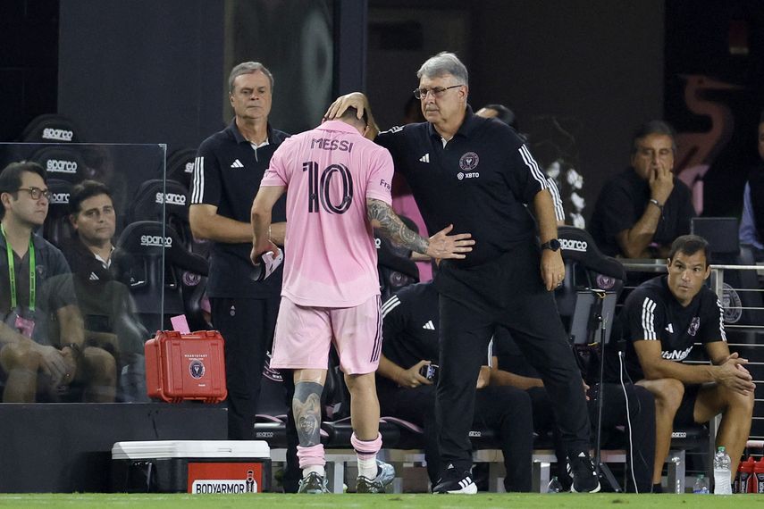 Lionel Messi sale lesionado con Inter Miami