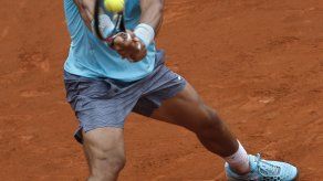 Nadal avanza fácil a cuartos de final en Francia