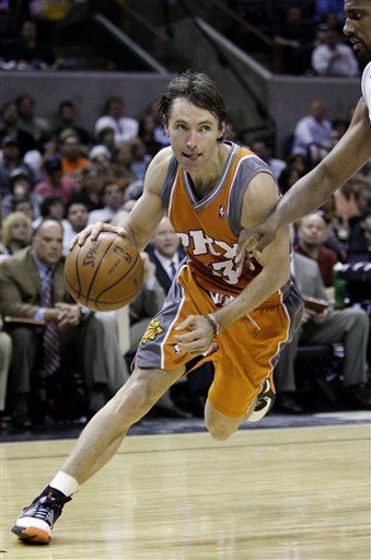 NBA: Steve Nash acepta renovar con los Suns
