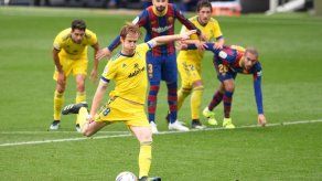 El Barcelona se deja dos puntos en casa ante el Cádiz