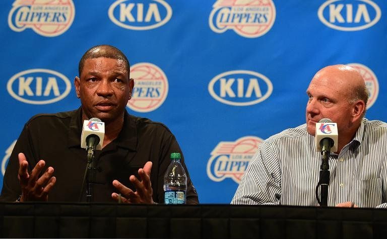 NBA: los Clippers extienden el contrato al técnico Doc Rivers