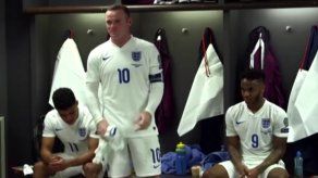Rooney supera a Charlton y es máximo goleador de Inglaterra