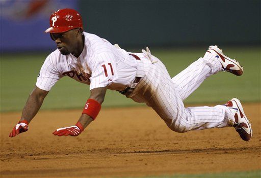 MLB: Filis 8, Gigantes 2; Rollins produce tres carreras