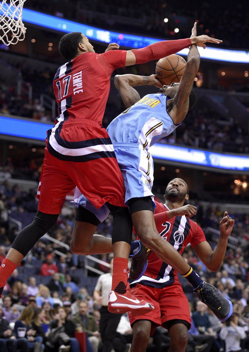 Nuggets vence a Wizards gracias a la puntería de Gallinari