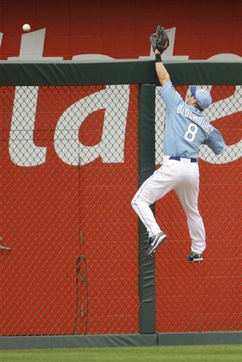 MLB: Rockies 11, Reales 7; Giambi remolca cuatro carreras