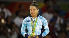 Messi felicita a judoca Paula Pareto por medalla de oro