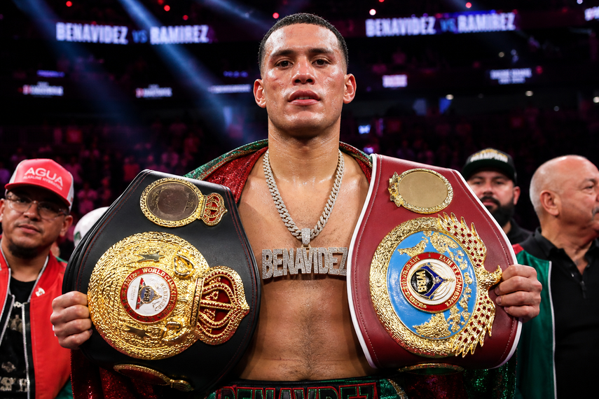 David Benavidez aplasta al Zurdo Ramírez para conquistar los títulos crucero de la AMB y OMB