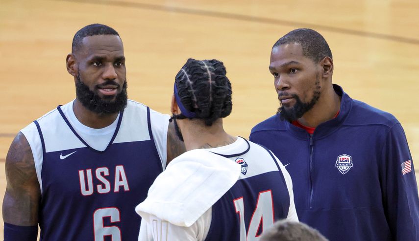 París 2024: Kevin Durant presenta molestias en la pantorrilla en entrenamientos con USA