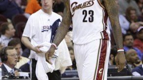 NBA: LeBron y los Cavs no pierden la fe