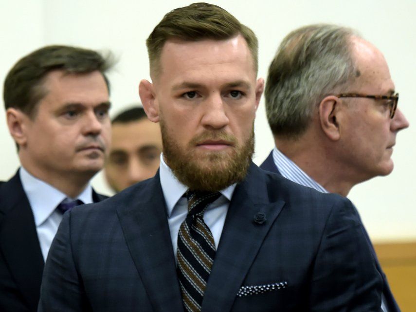 McGregor se presenta ante corte por caso de trifulca en NY