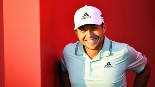 Schauffele se impone a Finau en el desempate en Shanghai