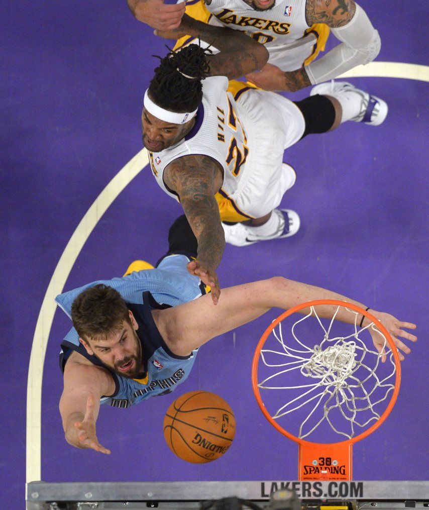 Grizzlies siguen buscando boleto a playoffs