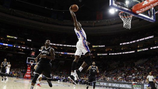 76ers rompen racha de 13 derrotas al vencer 95-89 a Nets