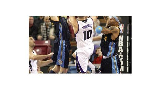 NBA: Kings 102, Nuggets 100; Sacramento gana en el último segundo
