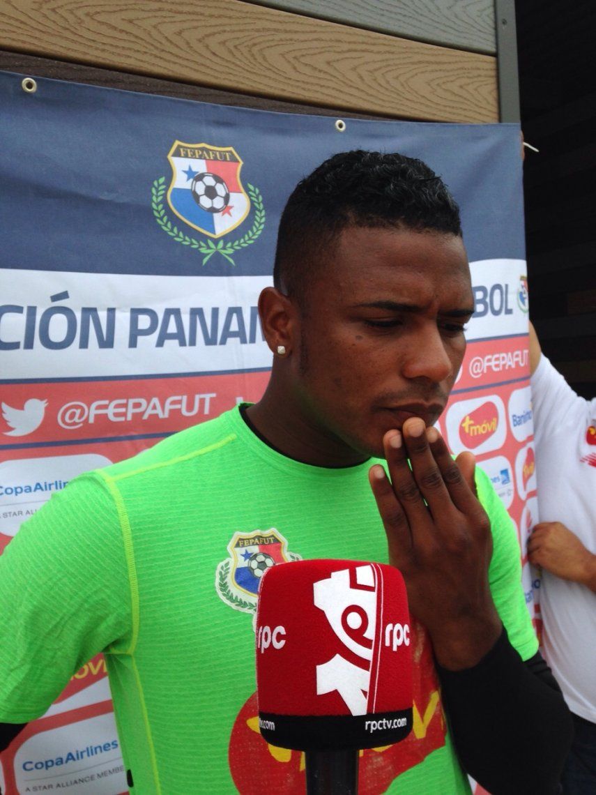 La titular de Panamá hace fútbol con el equipo Boca Houston