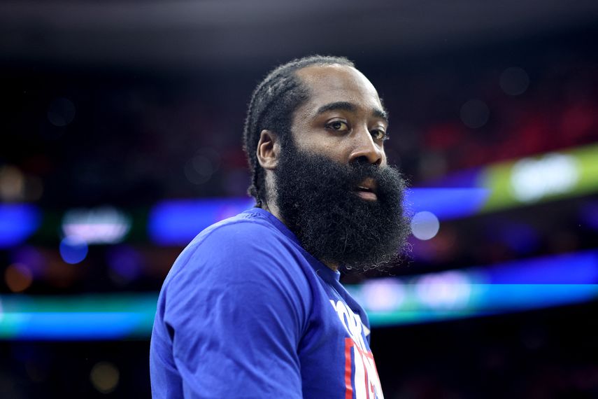 La NBA investiga la ausencia de James Harden en el partido 1