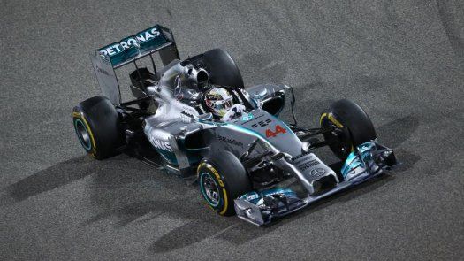 Segunda victoria de Hamilton, tripleta de Mercedes y podio de Pérez