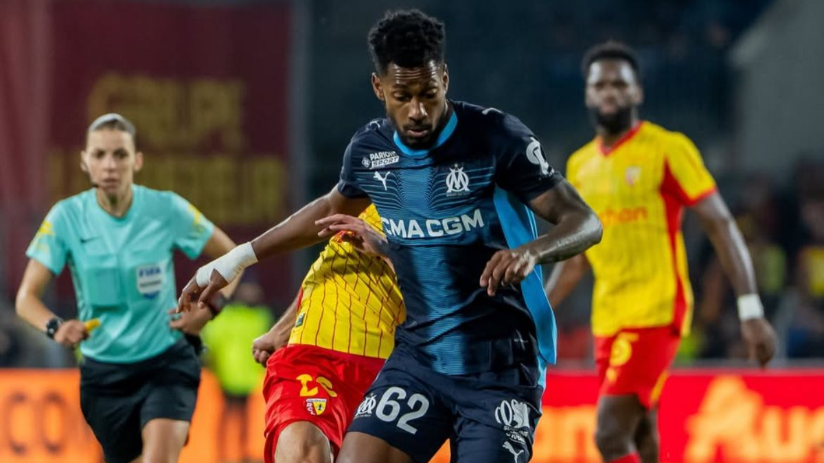Michael Amir Murillo fue titular en derrota del Olympique de Marsella frente al Lens