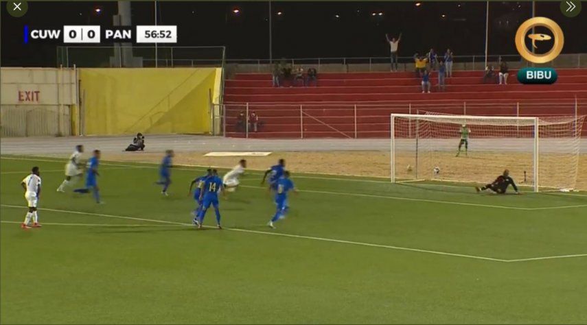 Yoel Bárcenas falló el penal