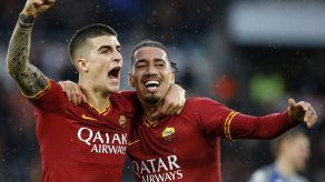 Smalling anota y asiste en triunfo de la Roma