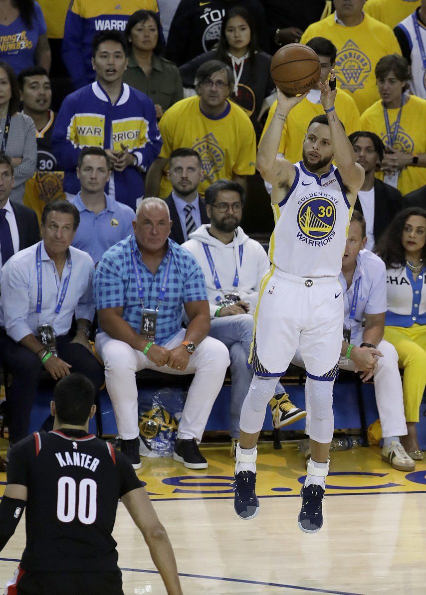 Warriors buscan conservar solidez de 1er juego ante Blazers