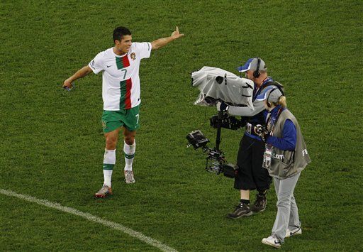 Mundial: FIFA no castigará a Cristiano Ronaldo por escupir