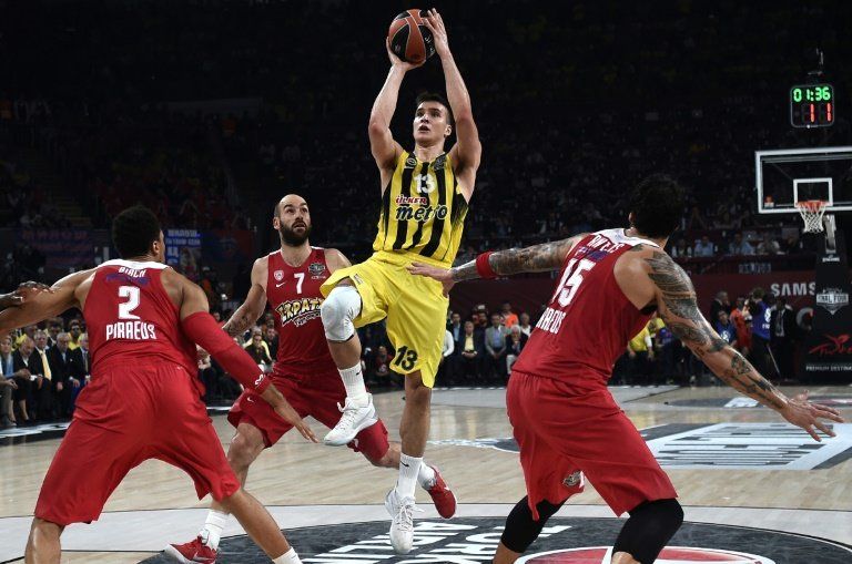 Fenerbahçe, campeón de Europa de básquet al vencer en la final a Olympiakos 80-64