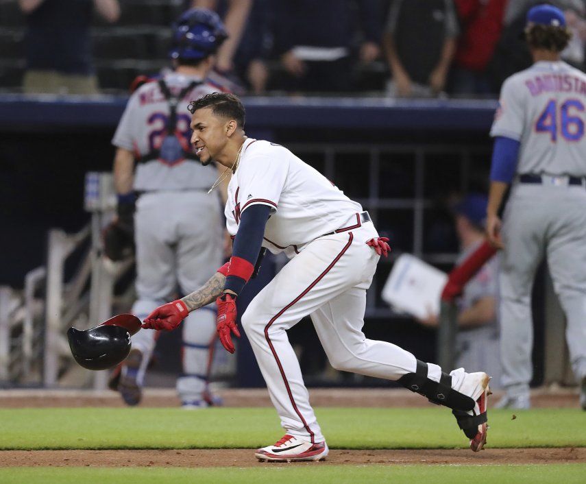 Camargo pega jonrón en la 9na; Bravos superan a Mets