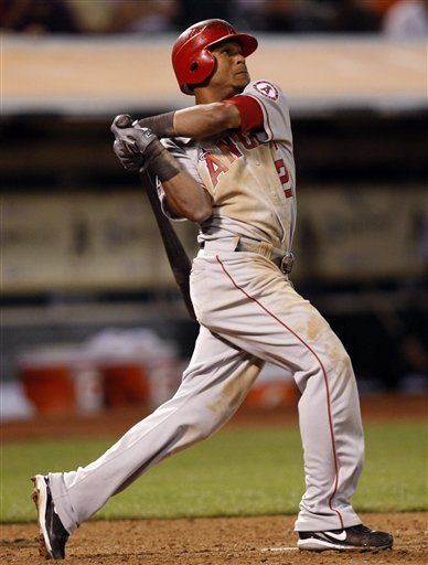 MLB: Angelinos 6, Atléticos 5, 10 innings; Aybar define