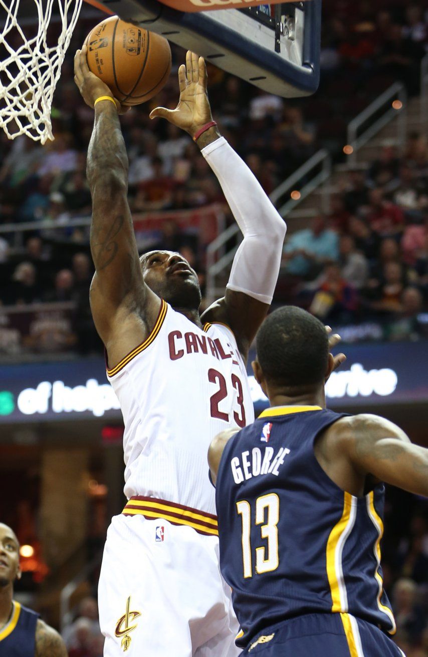 James brilla en 6to triunfo seguido de Cleveland