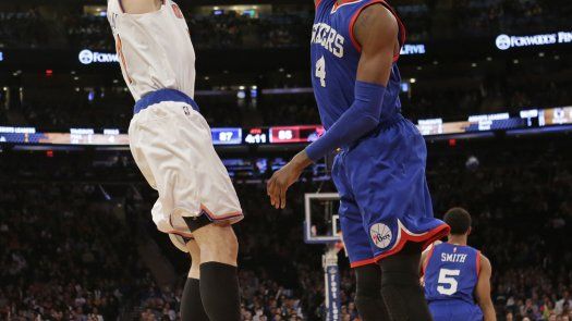 Bargnani ayuda a cortar racha perdedora de los Knicks
