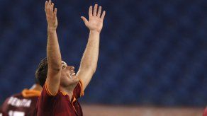 Italia: Roma gana al Livorno