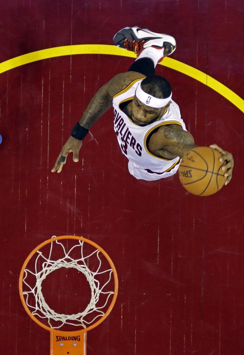 Cavs sufren pero hilvanan su 11mo triunfo